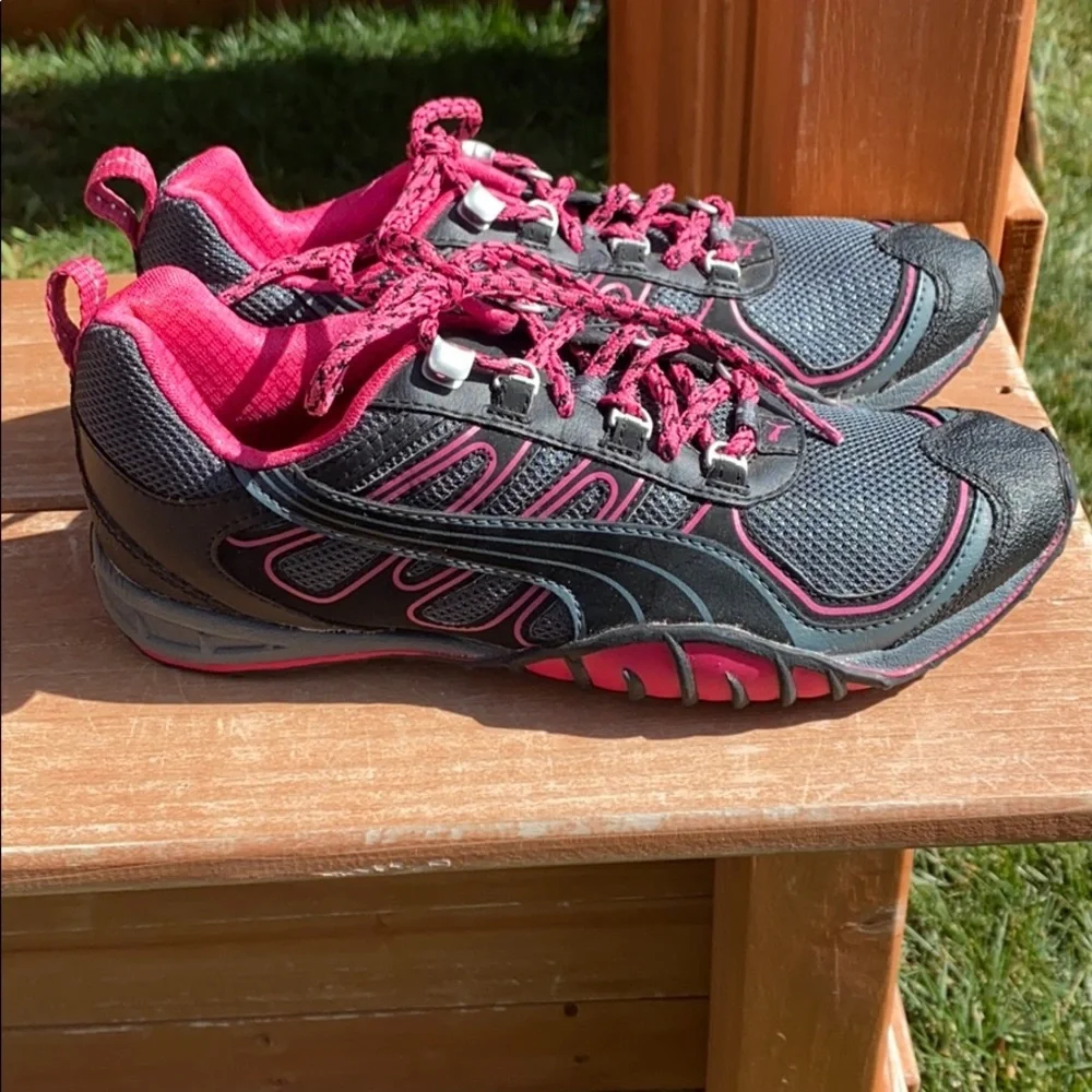 Puma Shoes - Picture 6 of 9